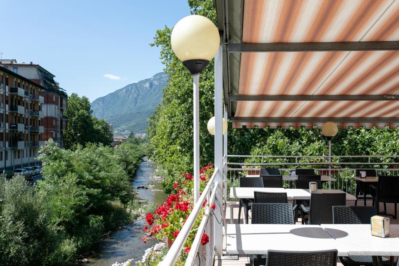 Appartamento Al Ponte Adiacente Al Parco, Vicino All'Ospedale E Centro Trento Eksteriør billede